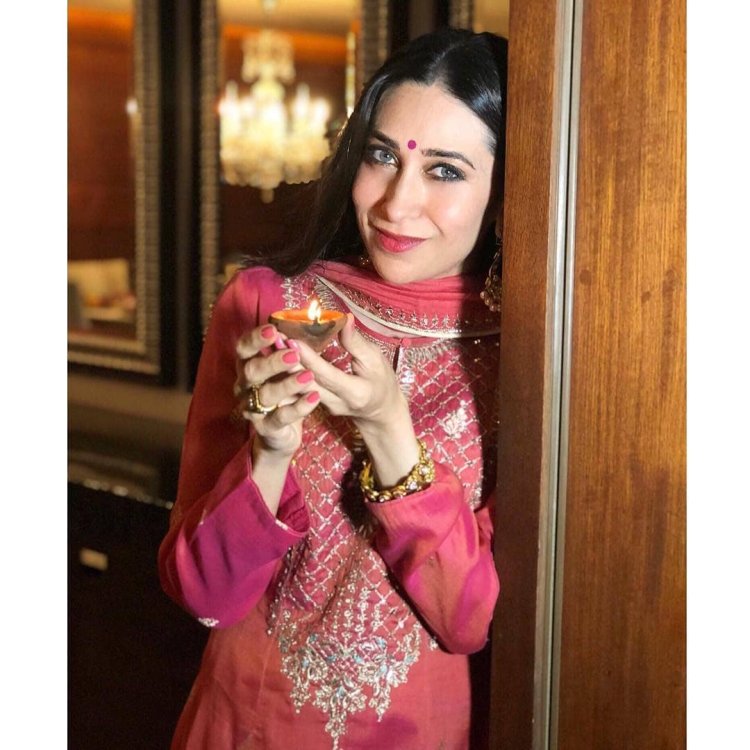 Di 13 Karishma Kapoor