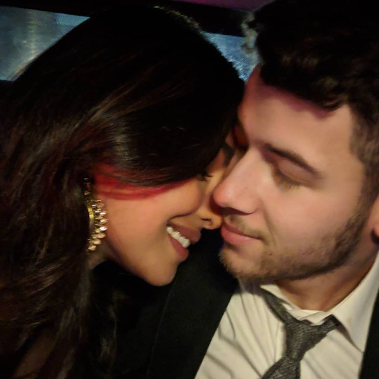 Priyanka Chopra & Nick Jonas