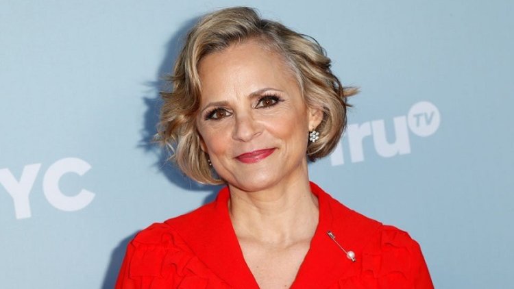 Amy Sedaris. Image from twitter @DiscussingFilm