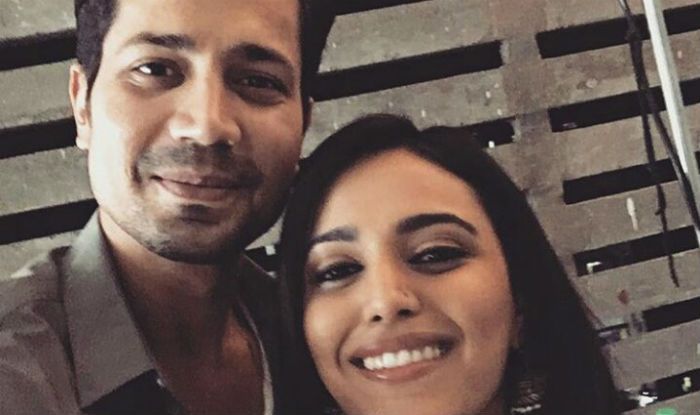 Swara Bhaskar & Sumeet Vyas