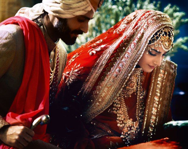 878dae21c11b35136889612308d53868