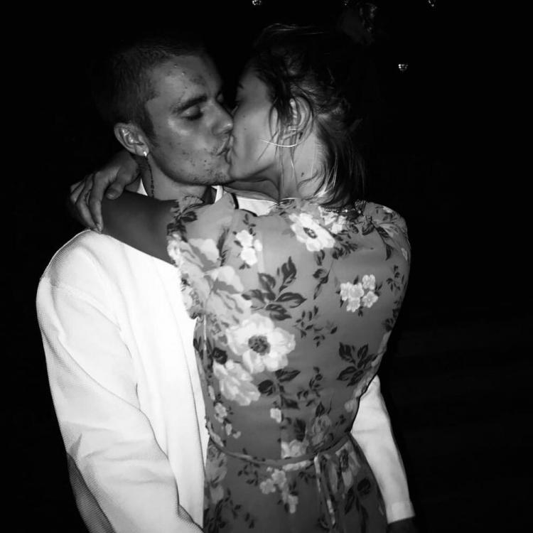 Justin Bieber Hailey Baldwin Enjoy Spa Date