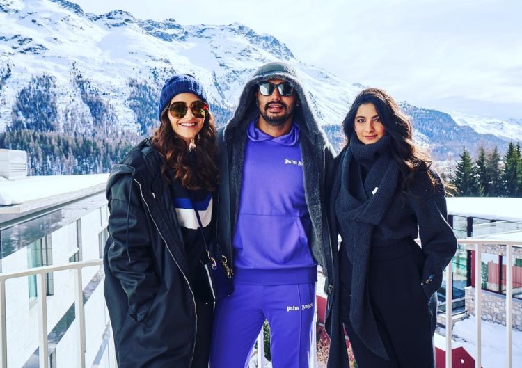 Sonam Arjun Rhea Kapoor