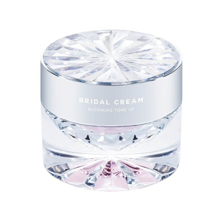 1552966427074 Bloomingbridalcream