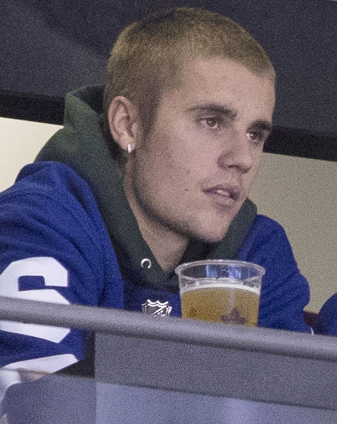 4 Justin Bieber Hairstyles