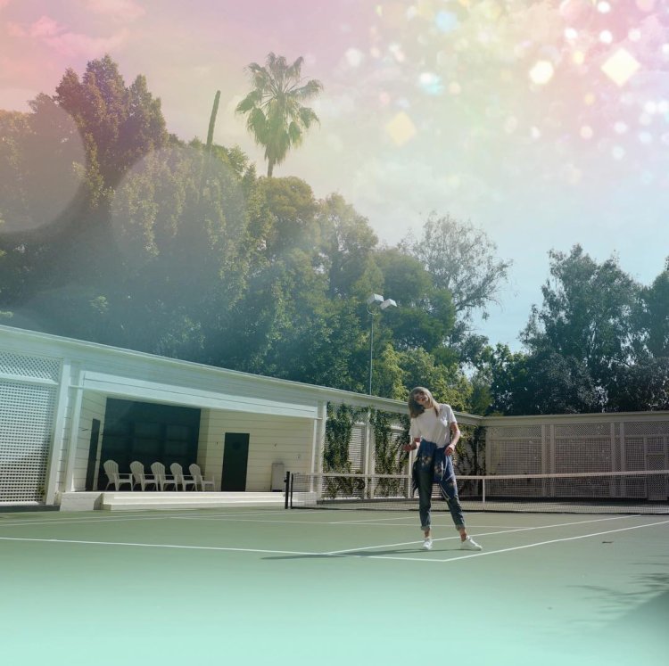 Colorful Images of Taylor