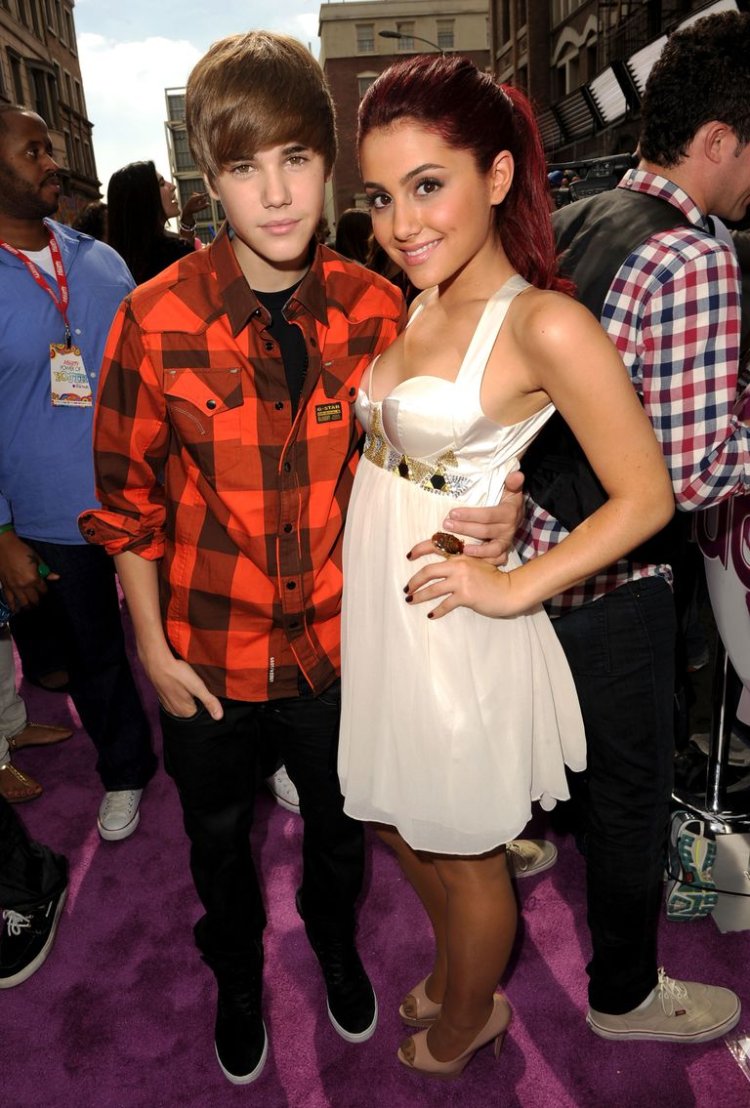 Justin Bieber And Ariana Grande Working On Music T