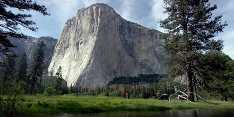 900-meter tall rock El Capitan