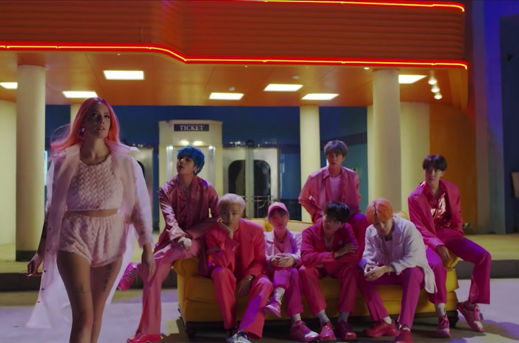 Bts Boy With Luv Mv