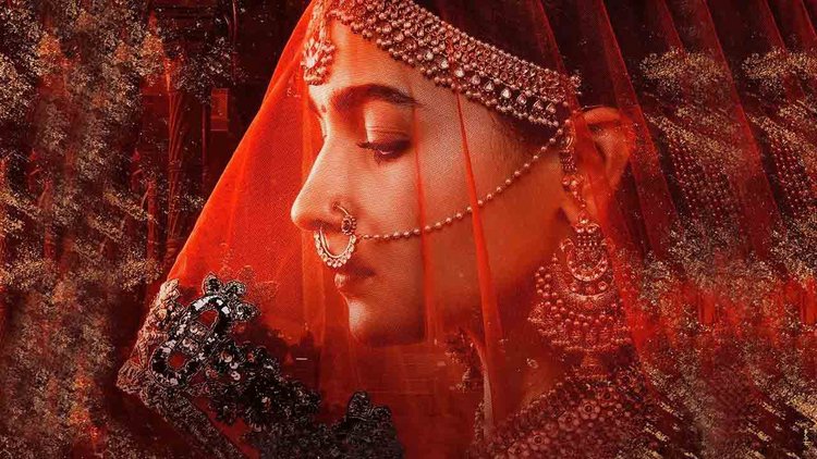 Alia in Kalank