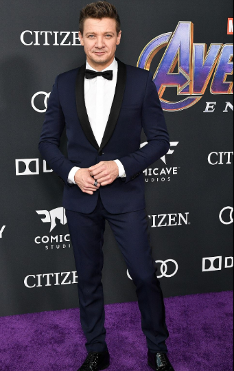 Jeremy Renner - Hawkeye