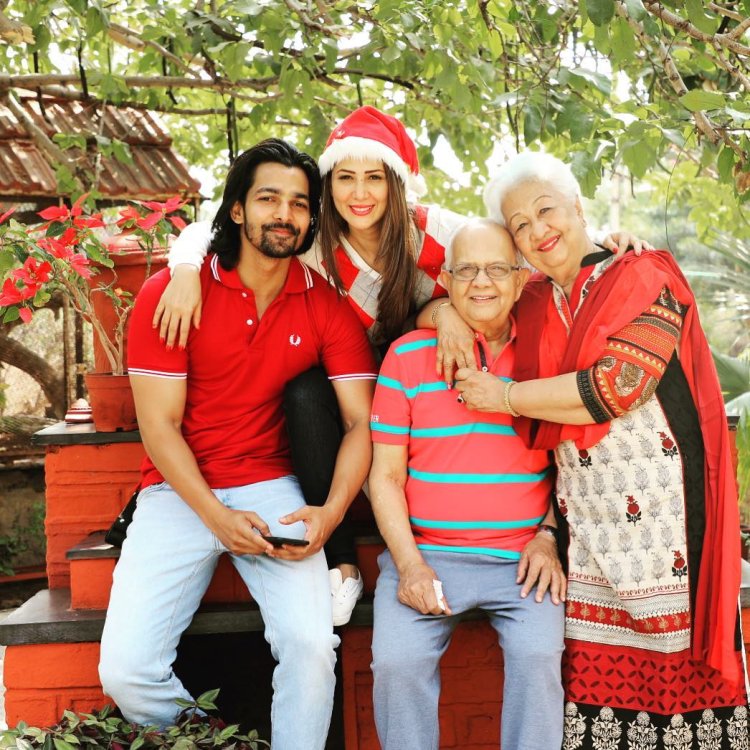 Kim Sharma and Harshvardhan Rane broke up