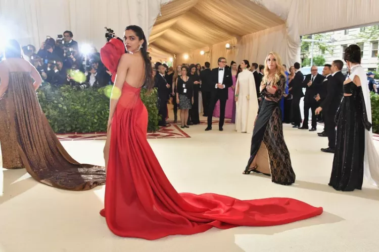 Deepika Padukone Met Gala 20191