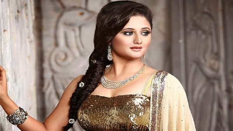 The Truth Behind Famous Actress Rashmi Desai Is Disappeared From The