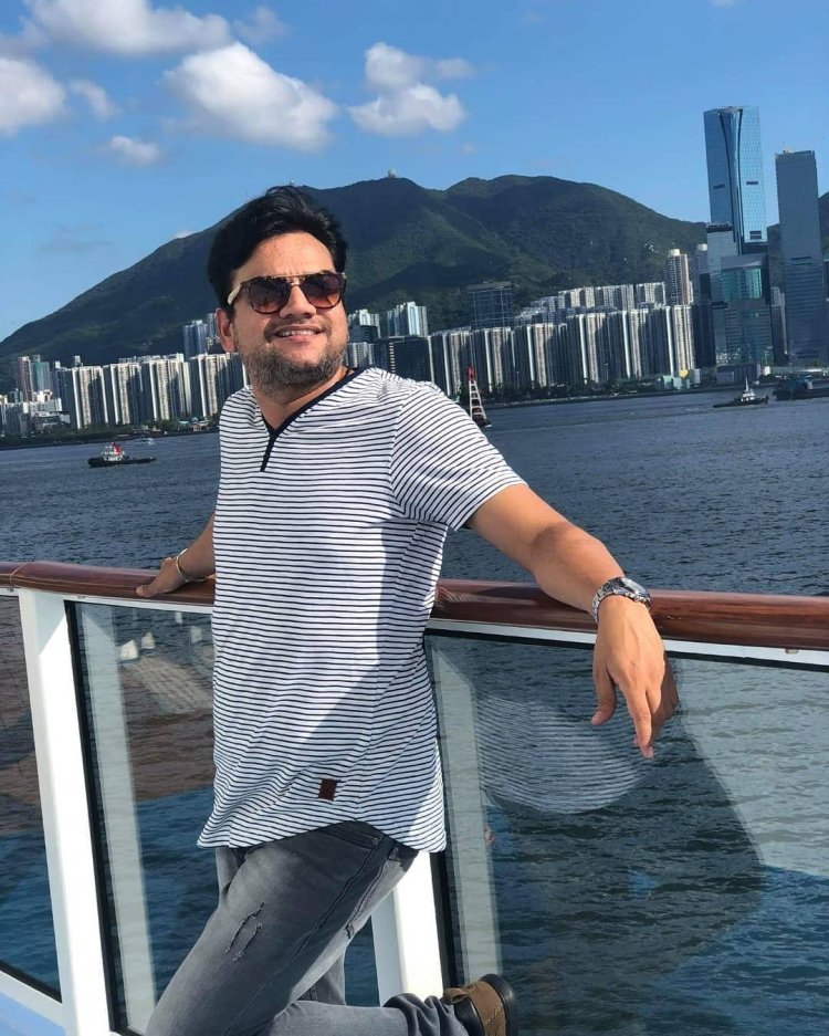 34687885 414462162365461 2988123363324461056 N