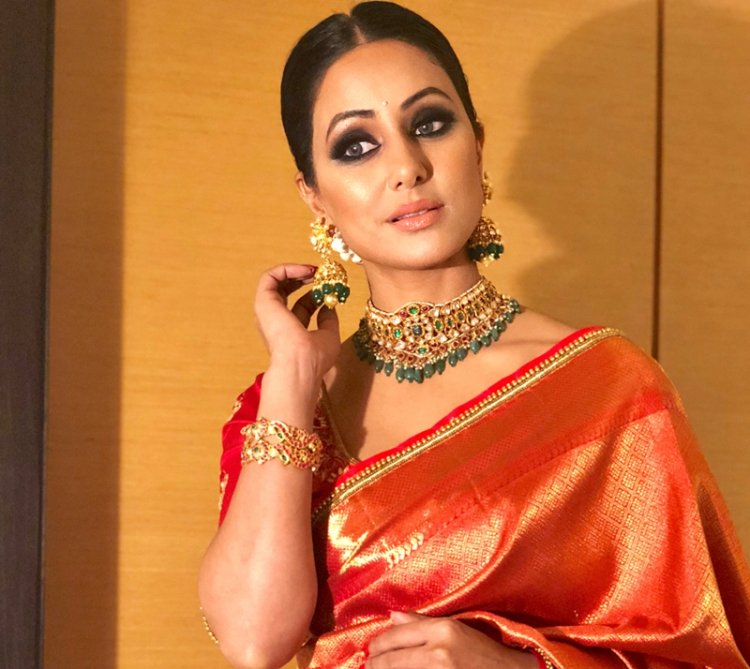 Hina Khan In Red Kanjivaram Saree