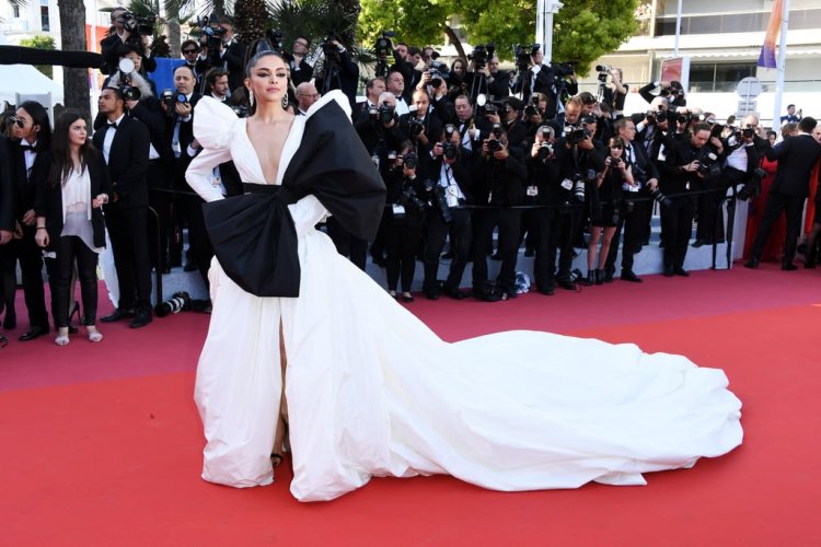 Deepika Padukone White Dress Cannes 2019