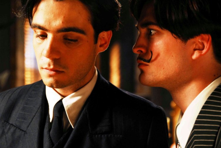 Little Ashes