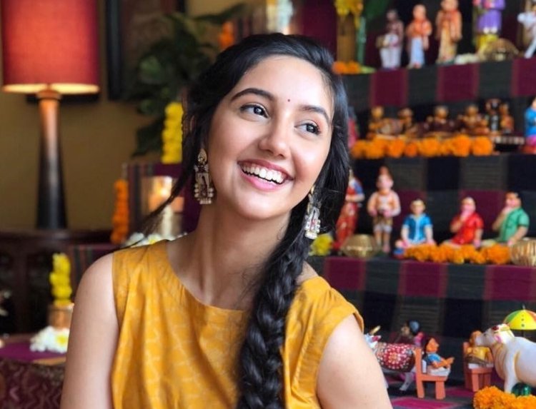 1 Ashnoor Kaur