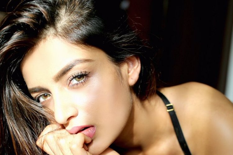 Beautiful Nidhhi Agerwal Wallpaper 14031