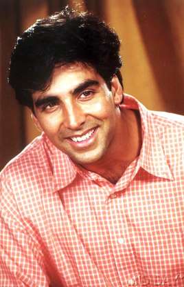 2 Akshay Kumar