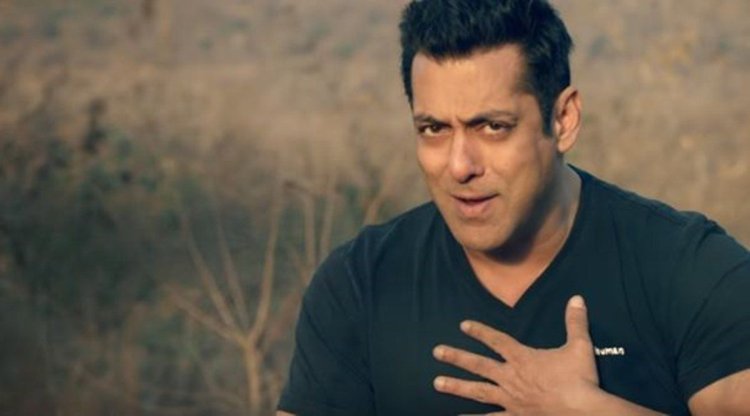 Salman Khan Twitter Compressed