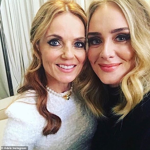 Adele posed with Geri 