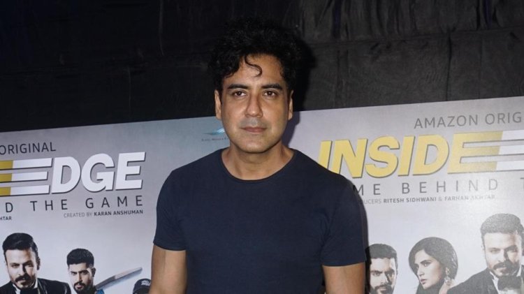 Singer Actor Karan Oberoi