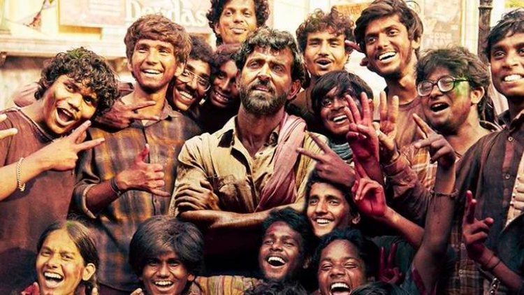 Super 30 Poster