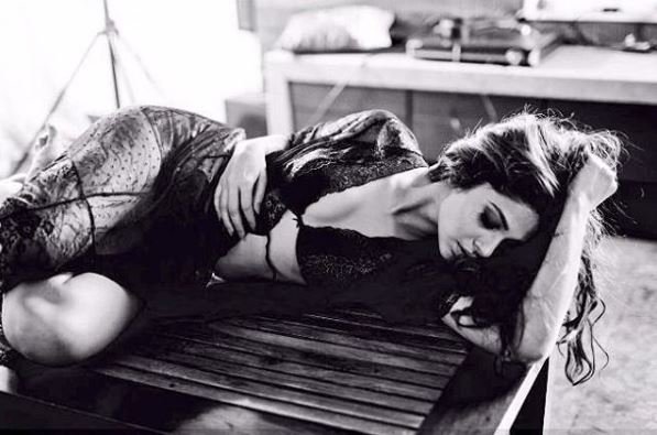 Jennifer 2