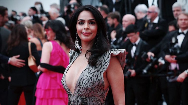 791846 Mallika Sherawat Cannes 2019kkkk