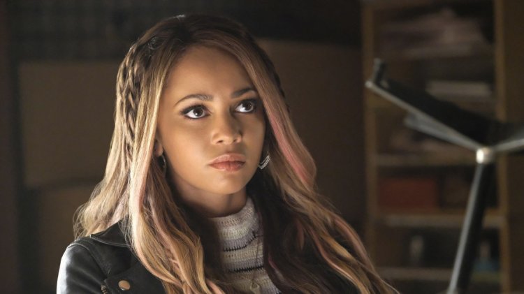 Toni Topaz