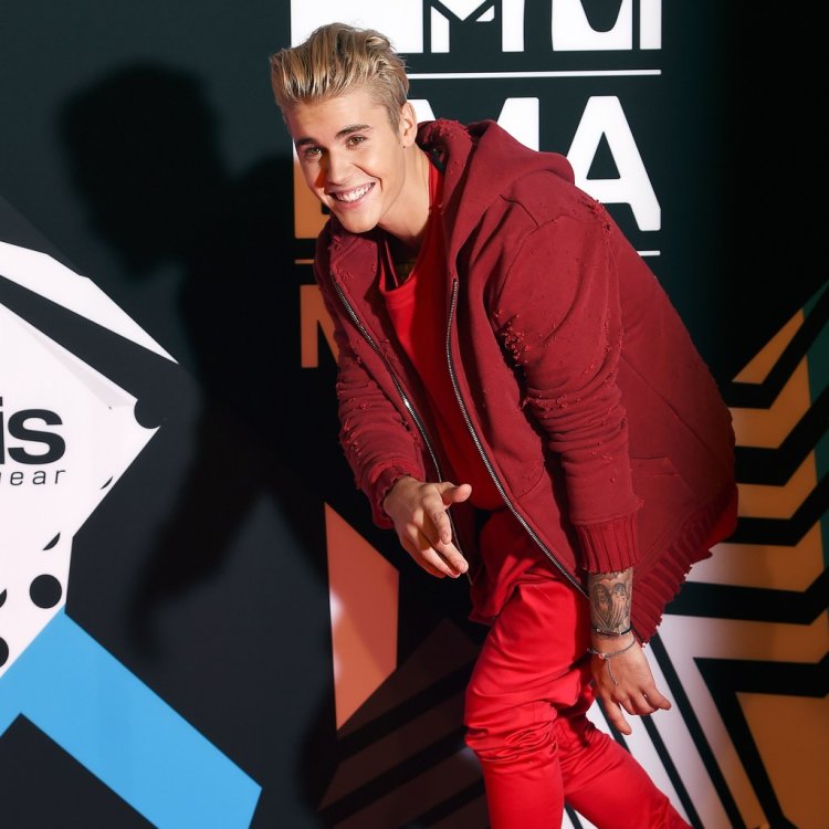Justin Bieber Hs Medium