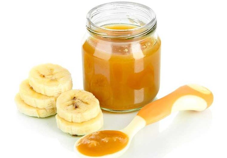how to get glowing skin in 2 weeks: banana honey