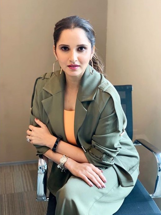 Sania Mirza Gives Us Major Mommy Fashion Goals1