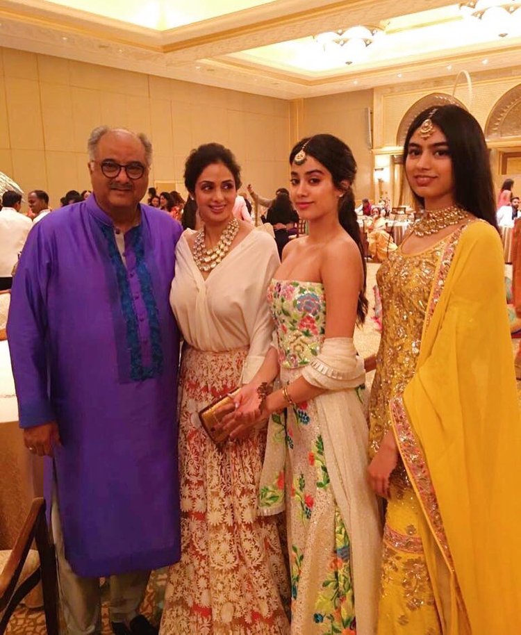 Sridevi And Family