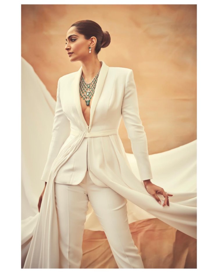 Sonam Kapoor 1
