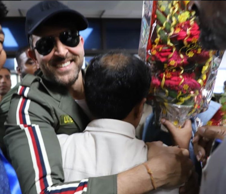 Hrithik Roshan 2w