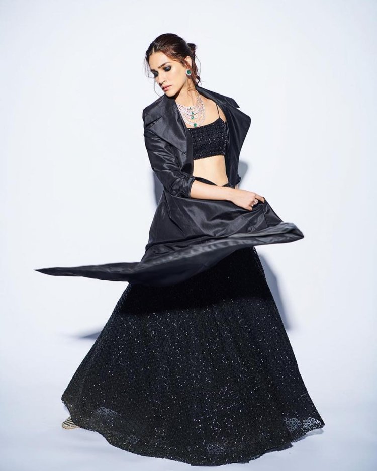 Black Traditional Outfit 6