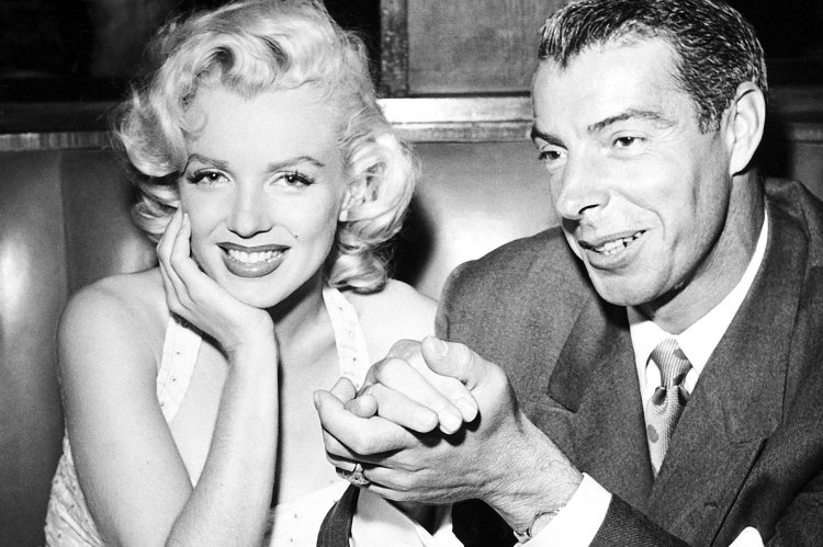Joe DiMaggio and Marilyn Monroe