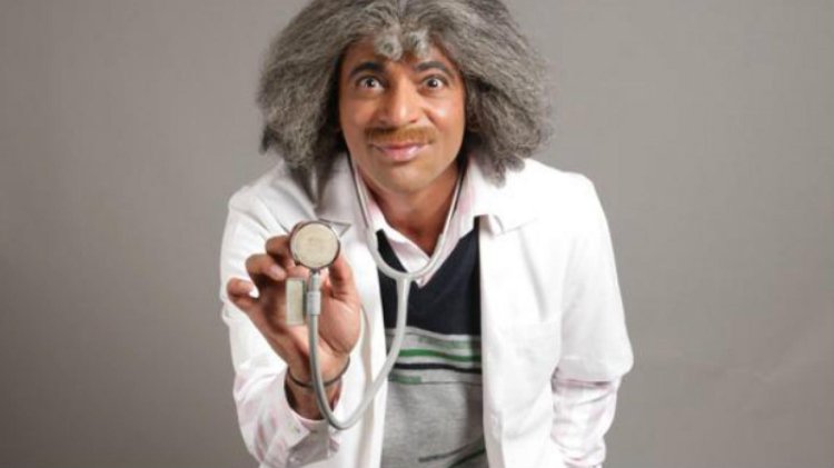 Sunil Grover Aka Dr Mashoor Gulati
