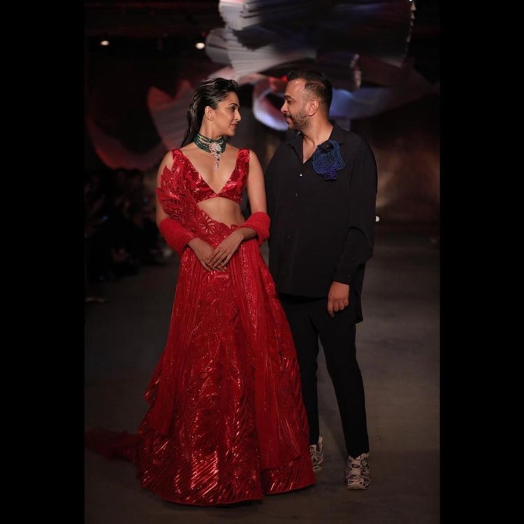 66717077 2372902249453196 3371590967589834951 N