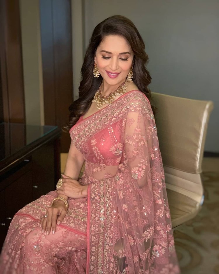 madhuri dixit in yellow lehenga