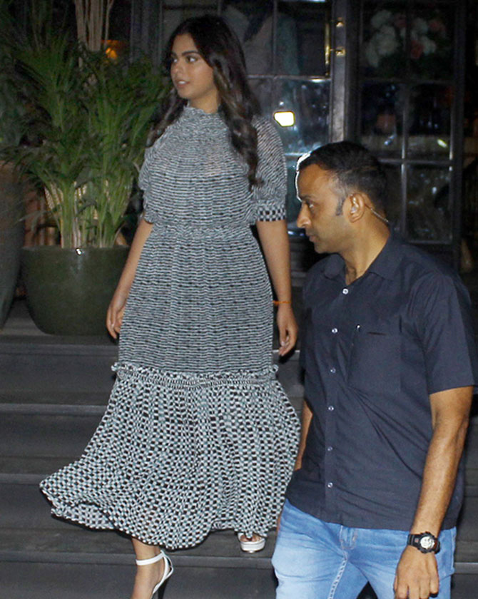 Isha-Ambani-B-L-L