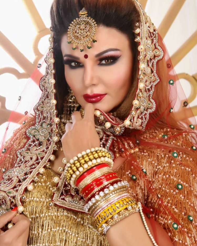 TV Actress Rakhi Sawant Walks Down The Aisle With Her Fan