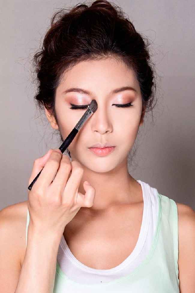 Korean make-up tricks