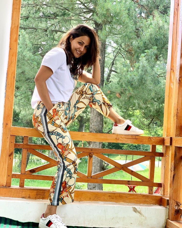 Hina Khan Gives Us Monsoon Outfit Inspirations Wit
