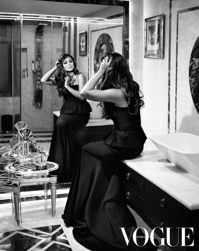 Mannat Inside Pictures Gauri Khan Casa Vogue Cover