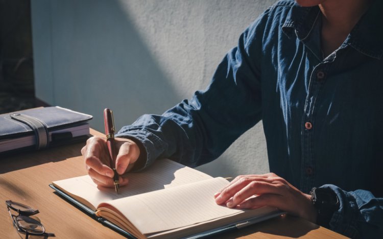 Shutterstock 572545375