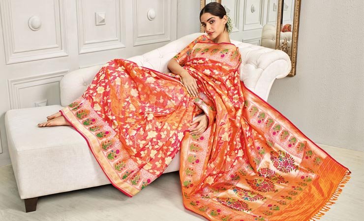 Bollywood Female Celebs sonam kapoor in saree